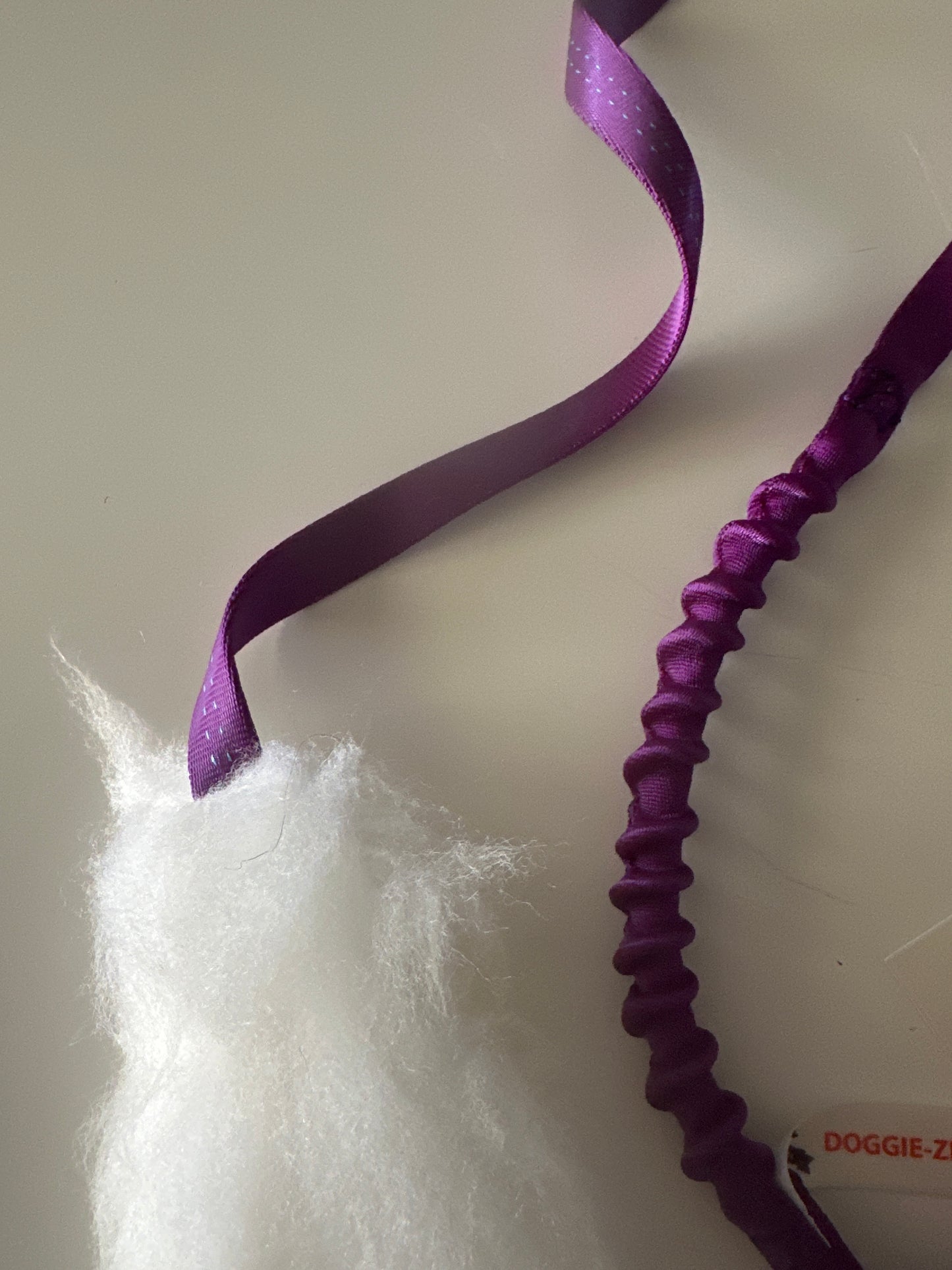 Doggie-zen Bungee Sheepskin chaser with amazing Squeaker Small