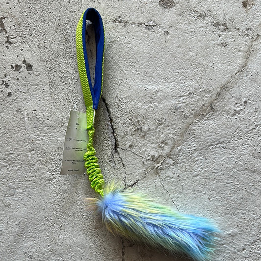 Zayma Craft Faux fur tug toy